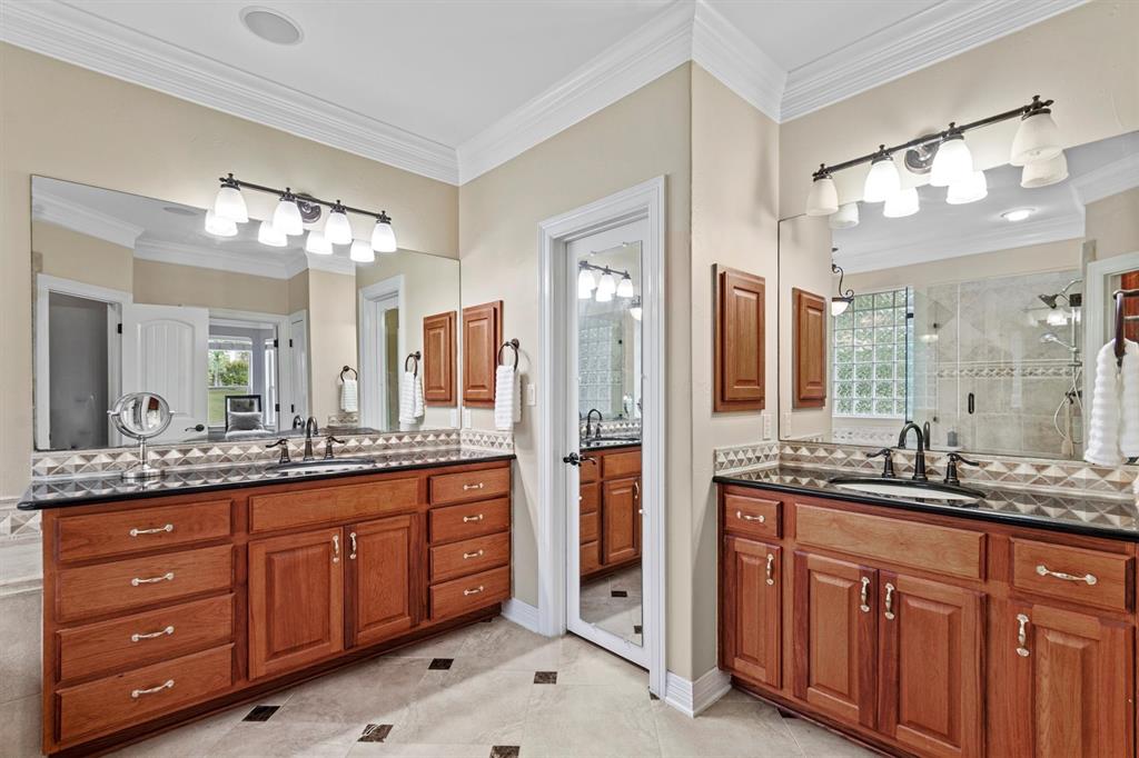 642 E Overlook Mountain RD