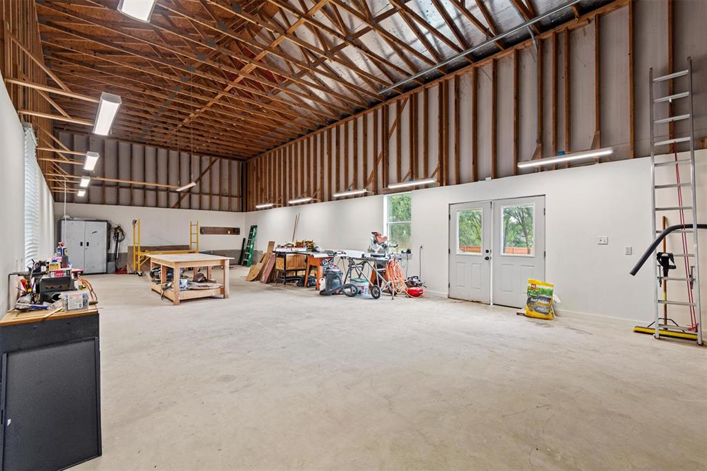 642 E Overlook Mountain RD