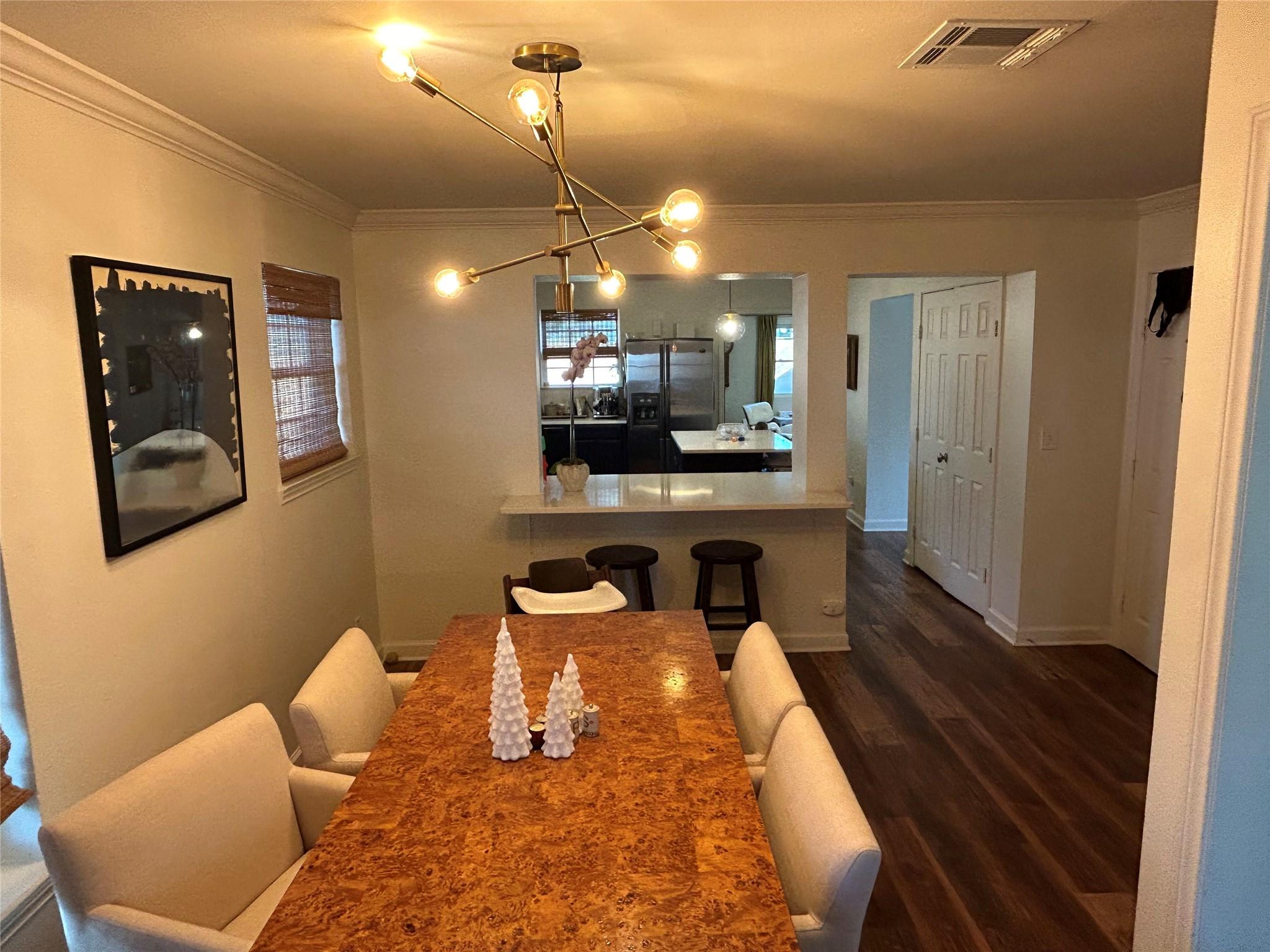 1304 W St Johns Ave