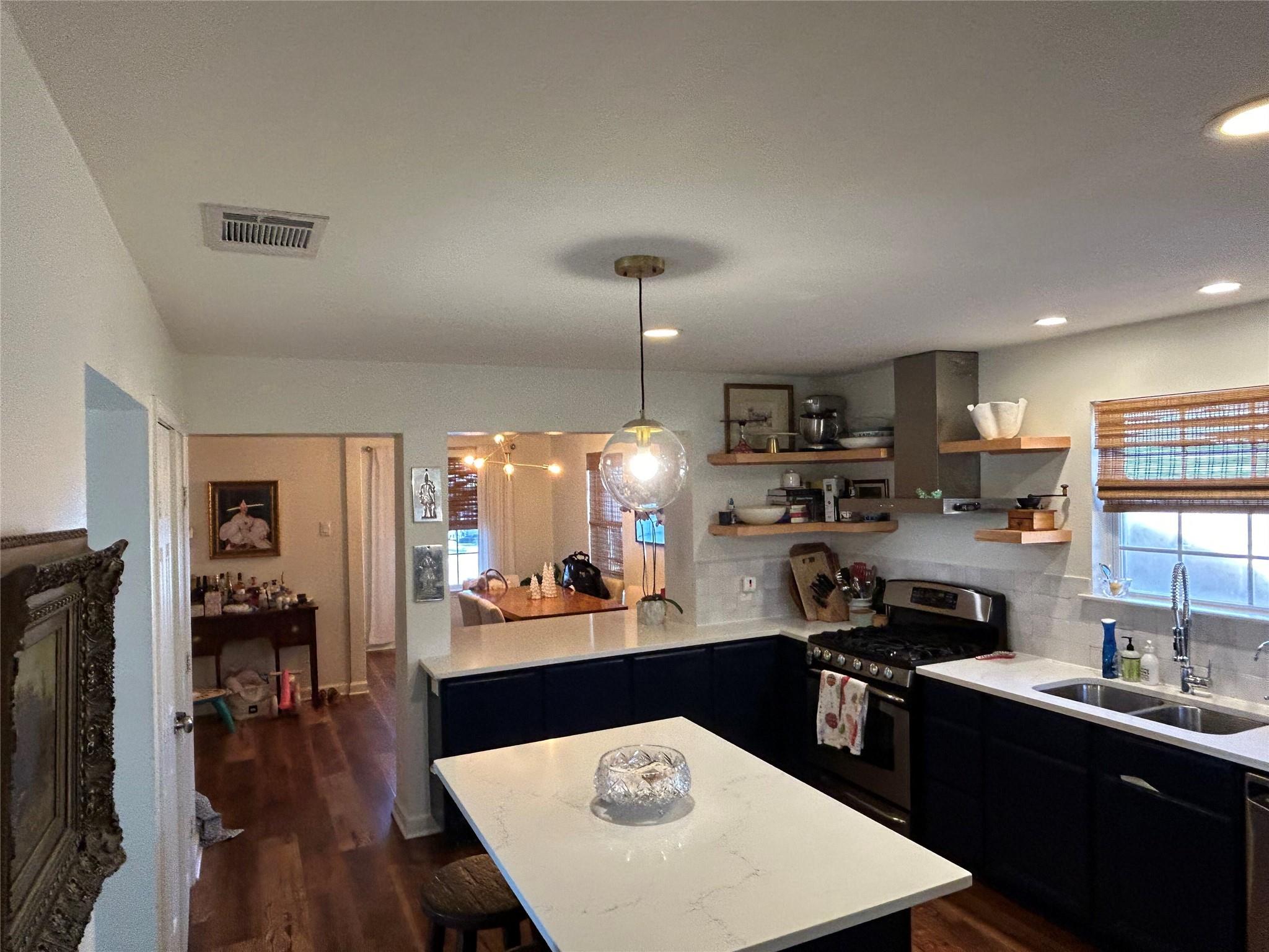1304 W St Johns Ave