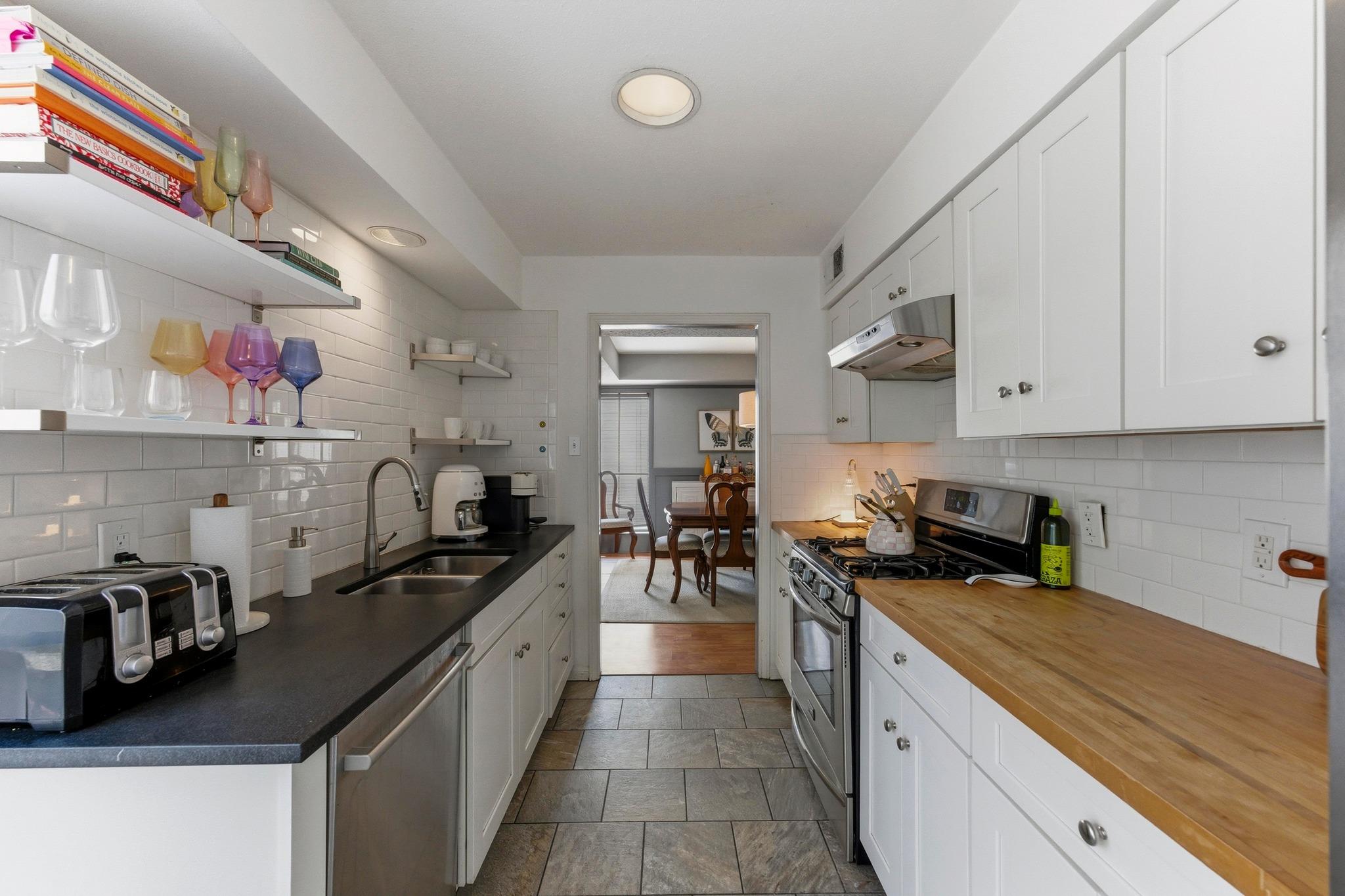 2614 Jefferson ST # B