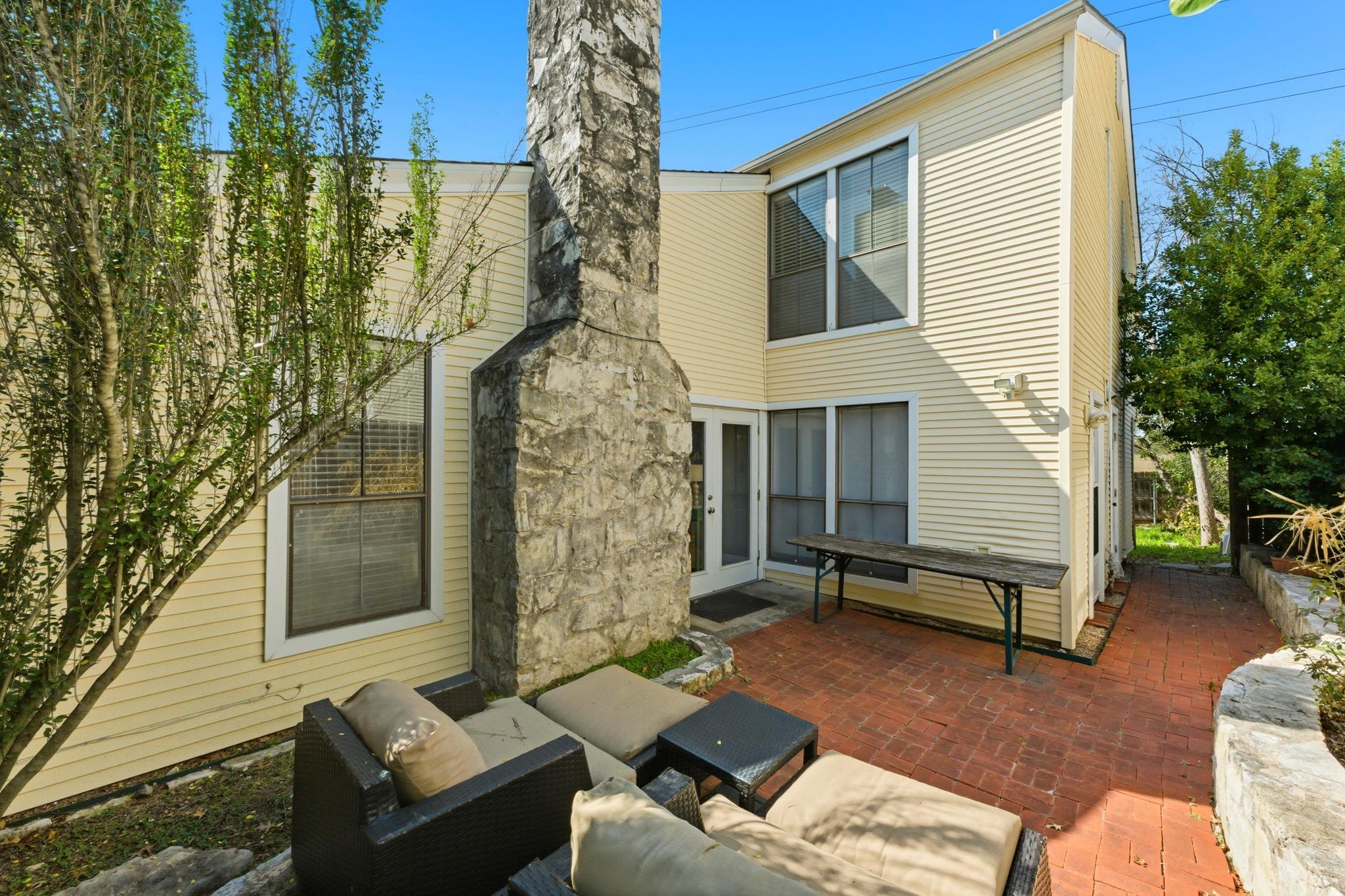 2614 Jefferson ST # B