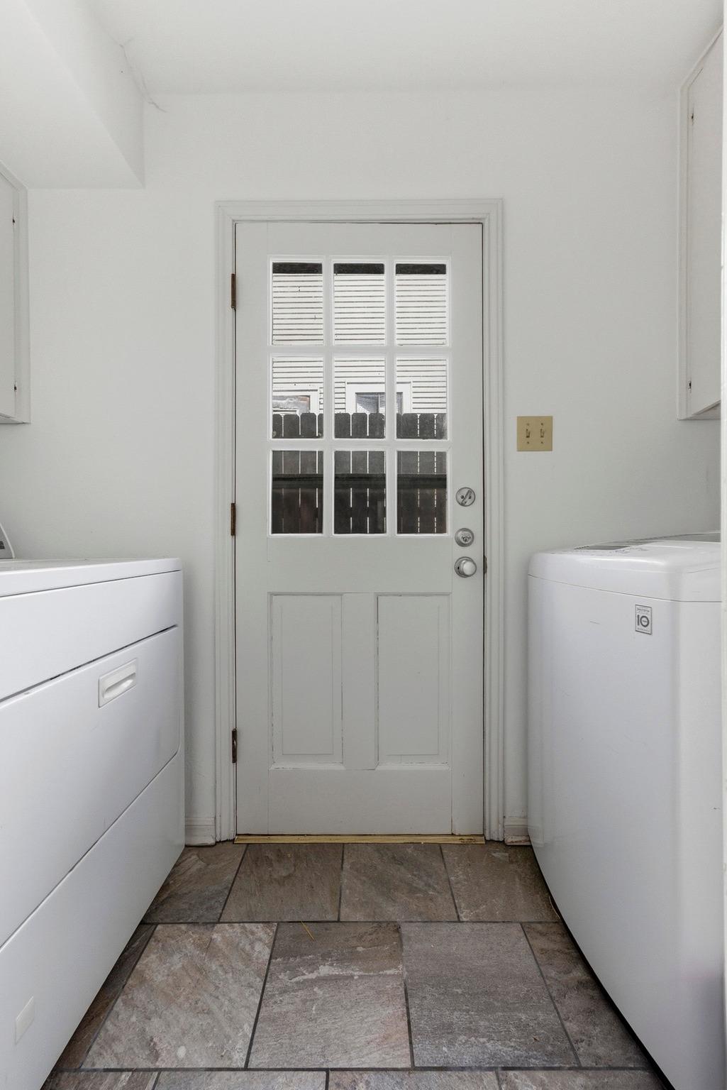 2614 Jefferson ST # B