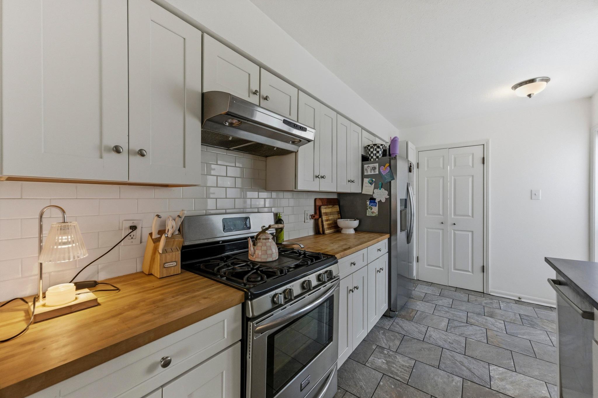 2614 Jefferson ST # B