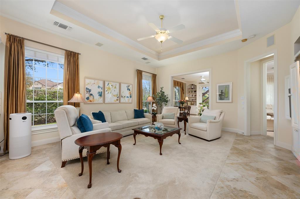 203 The Hills DR Unit: 13