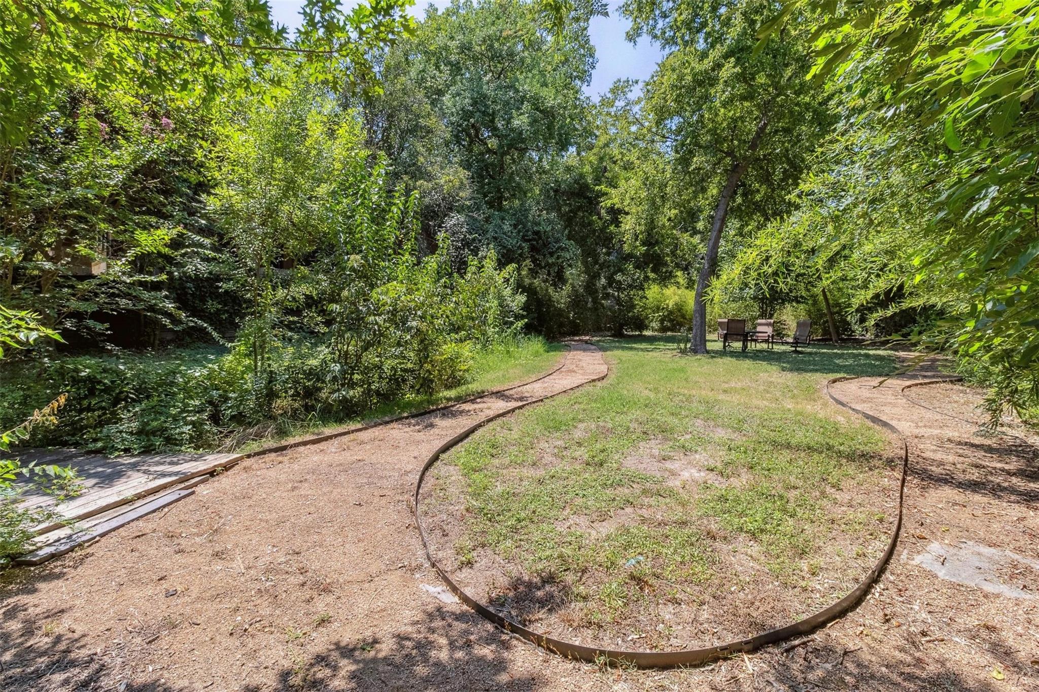 2304 Thornton RD # B