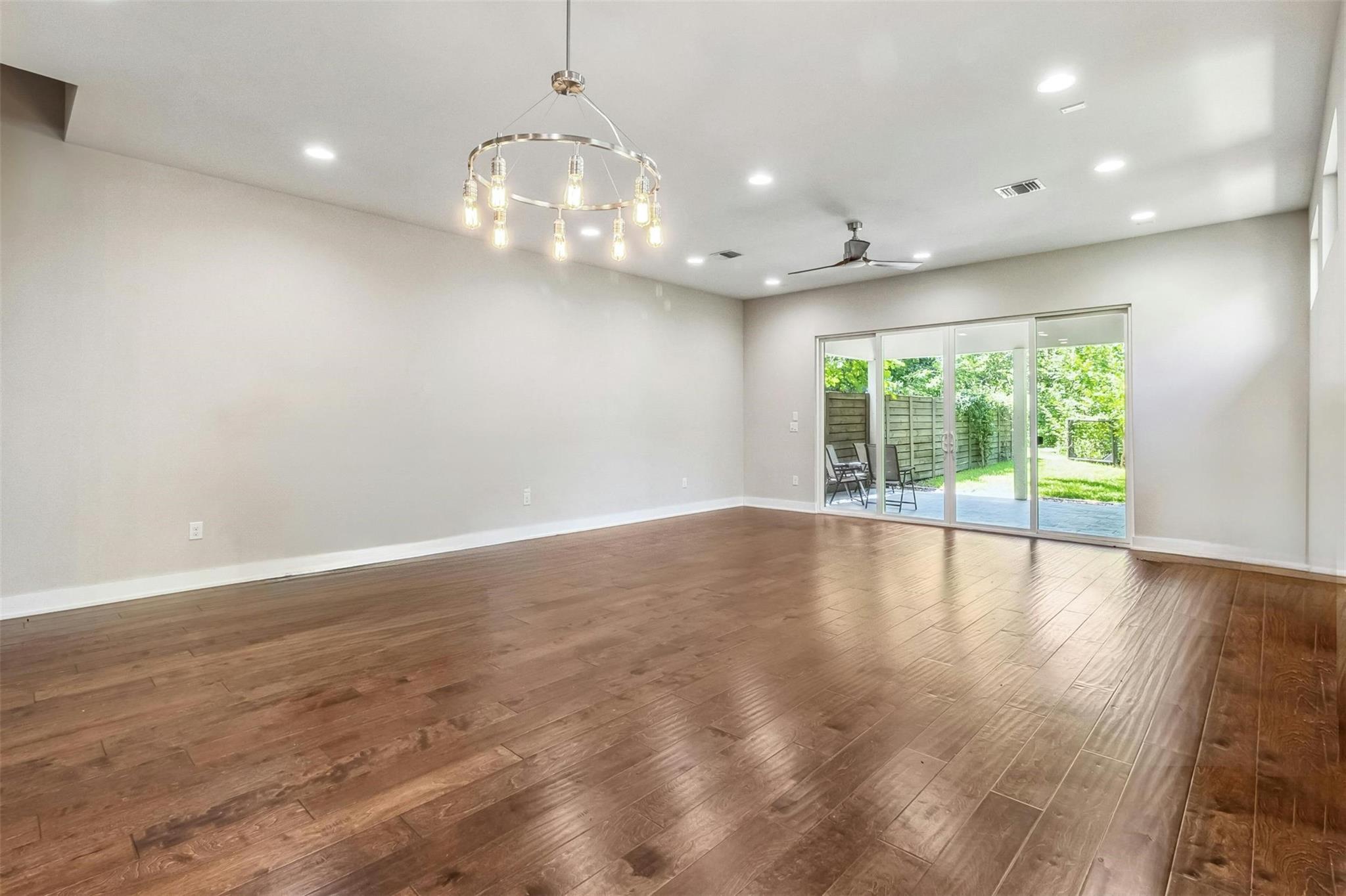 2304 Thornton RD # B