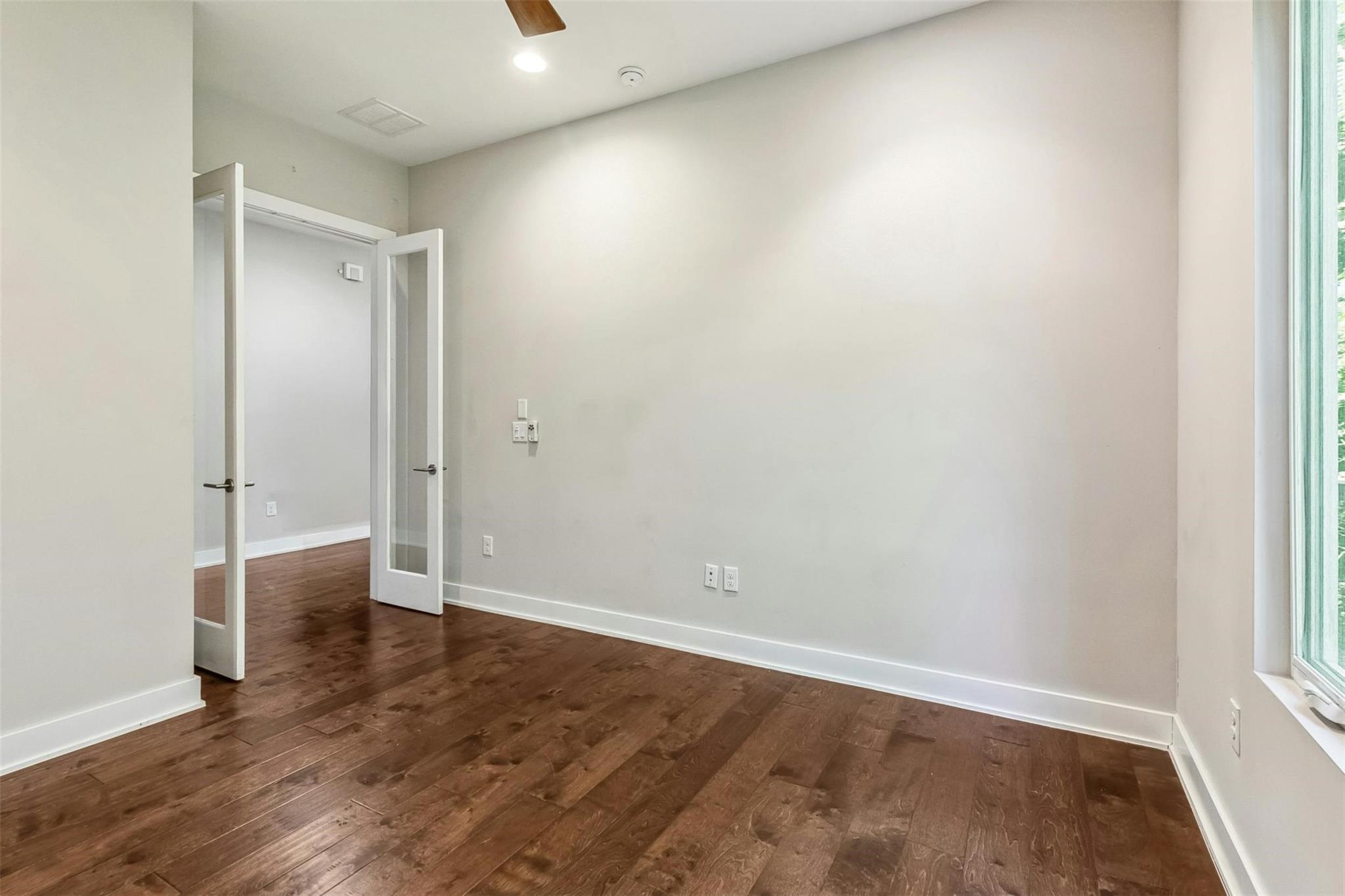 2304 Thornton RD # B