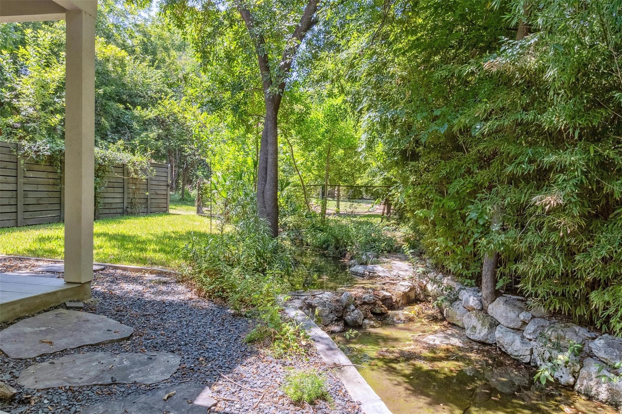 2304 Thornton RD # B