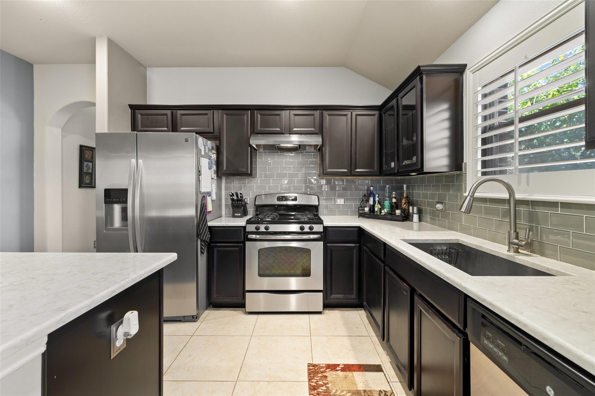 339 Strawberry Blonde DR