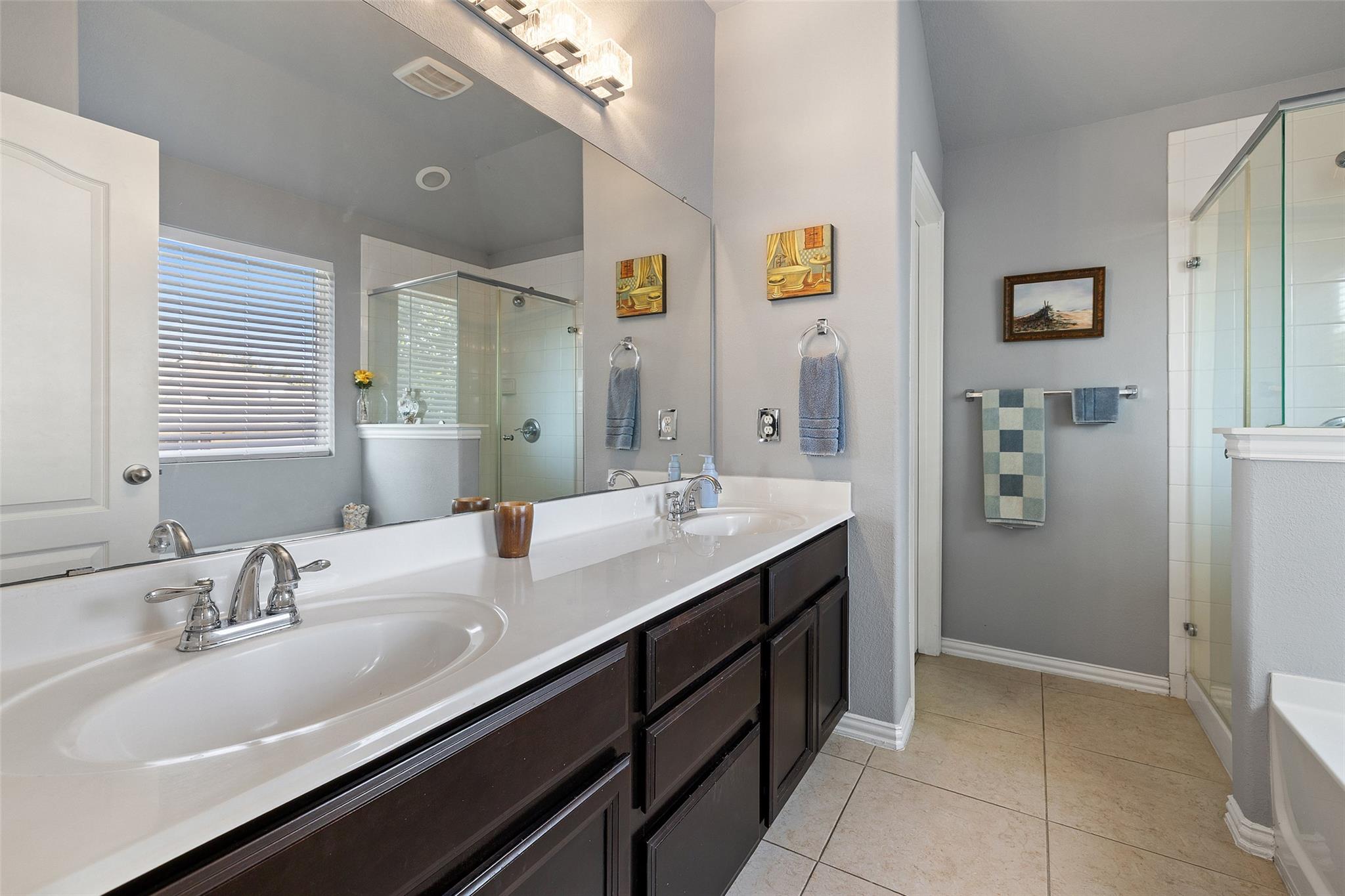 339 Strawberry Blonde DR