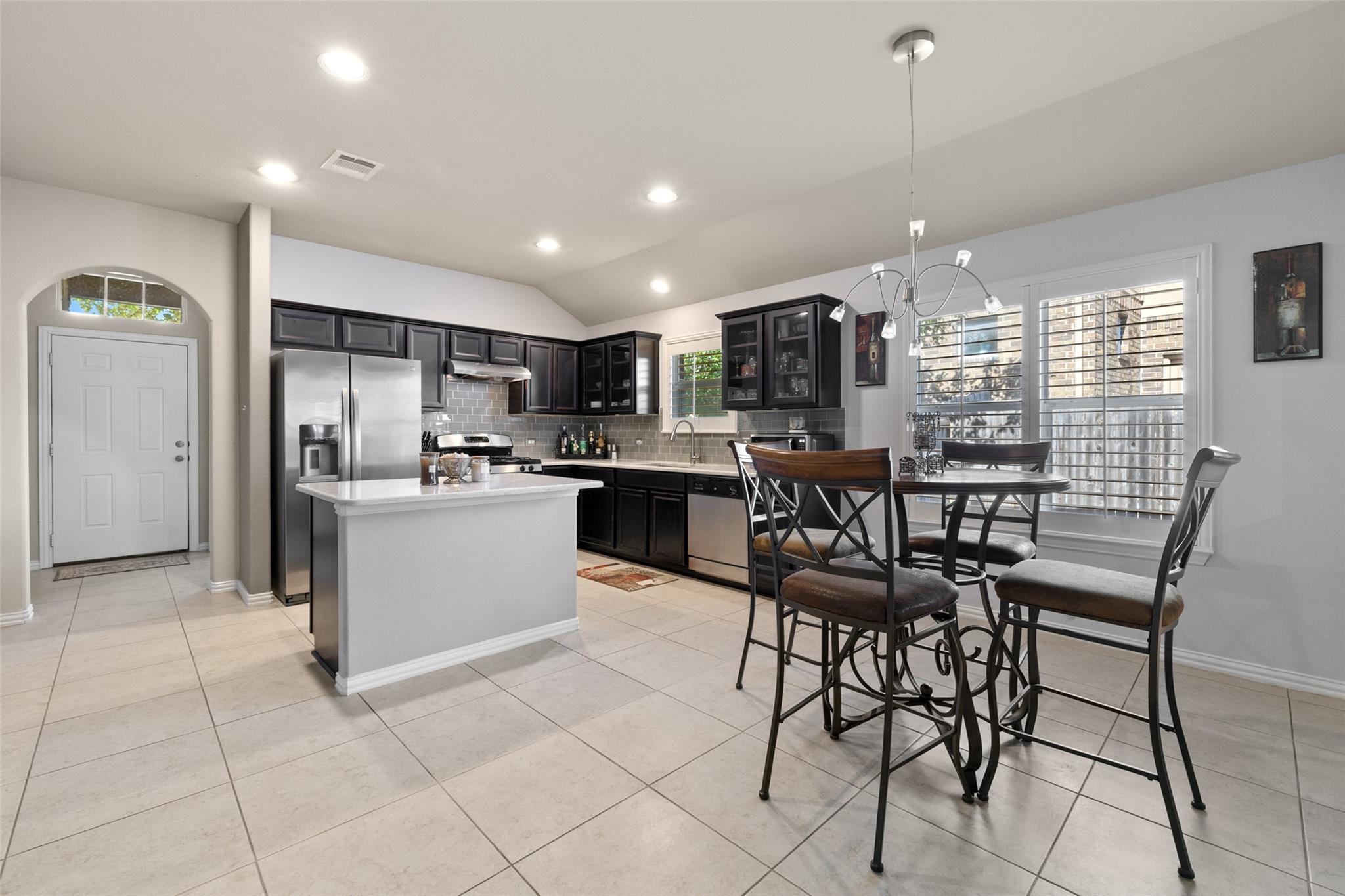 339 Strawberry Blonde DR