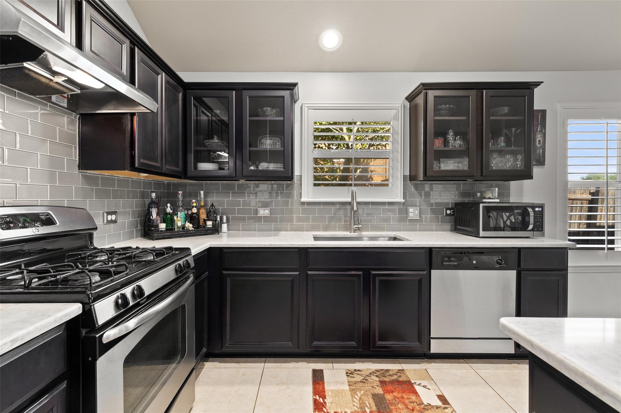 339 Strawberry Blonde DR