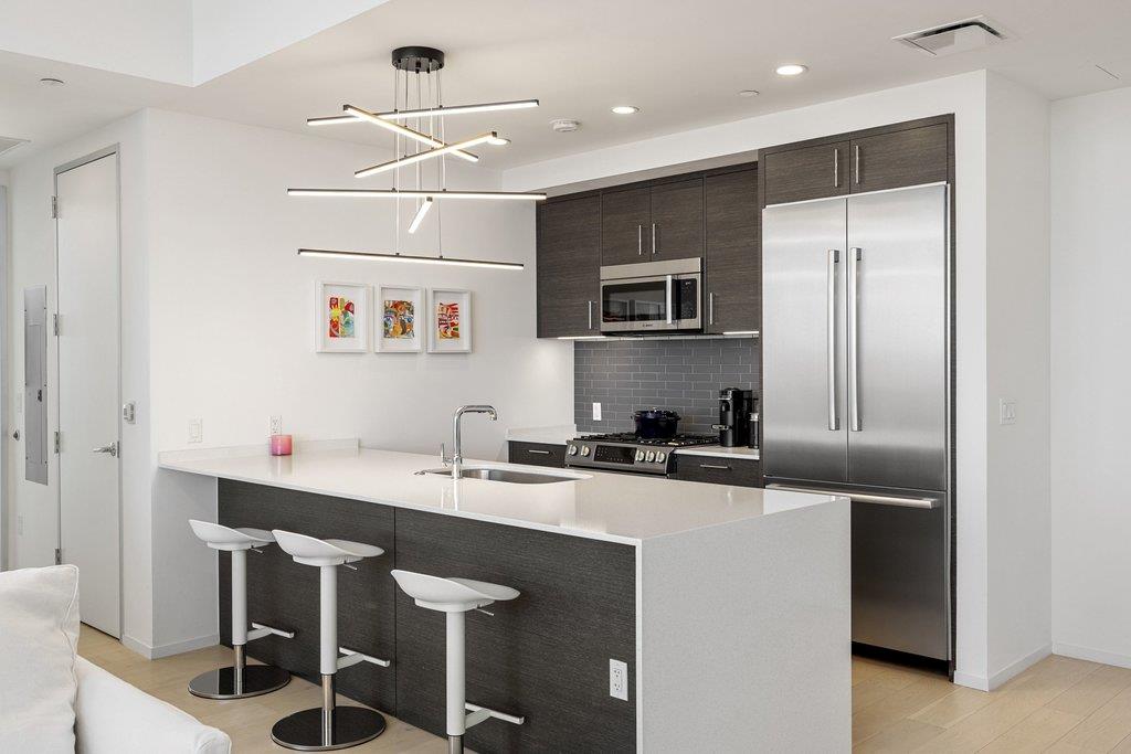 301 West Ave # 1701