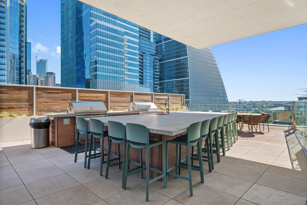 301 West Ave # 1701