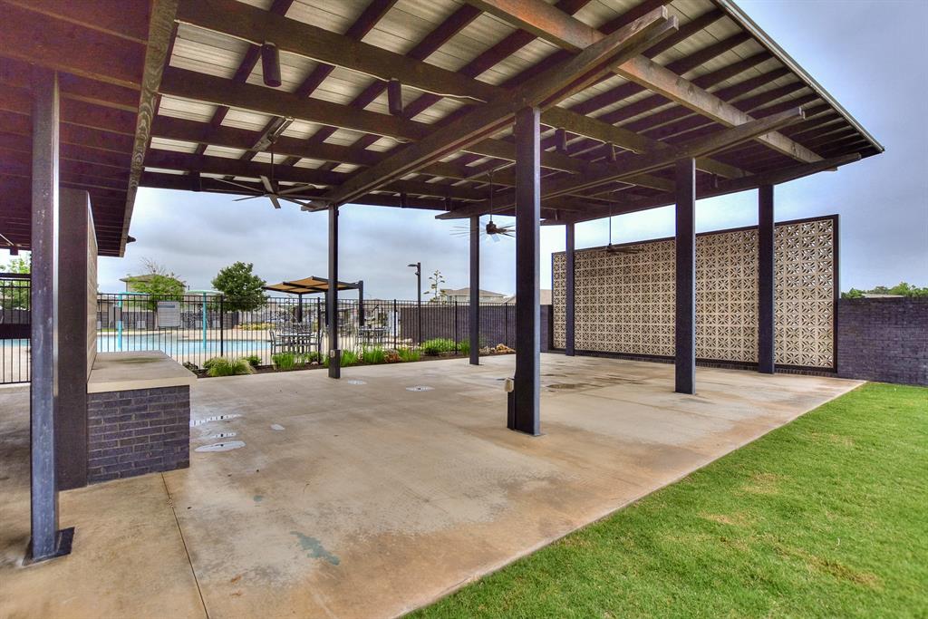 305 Deserti RD