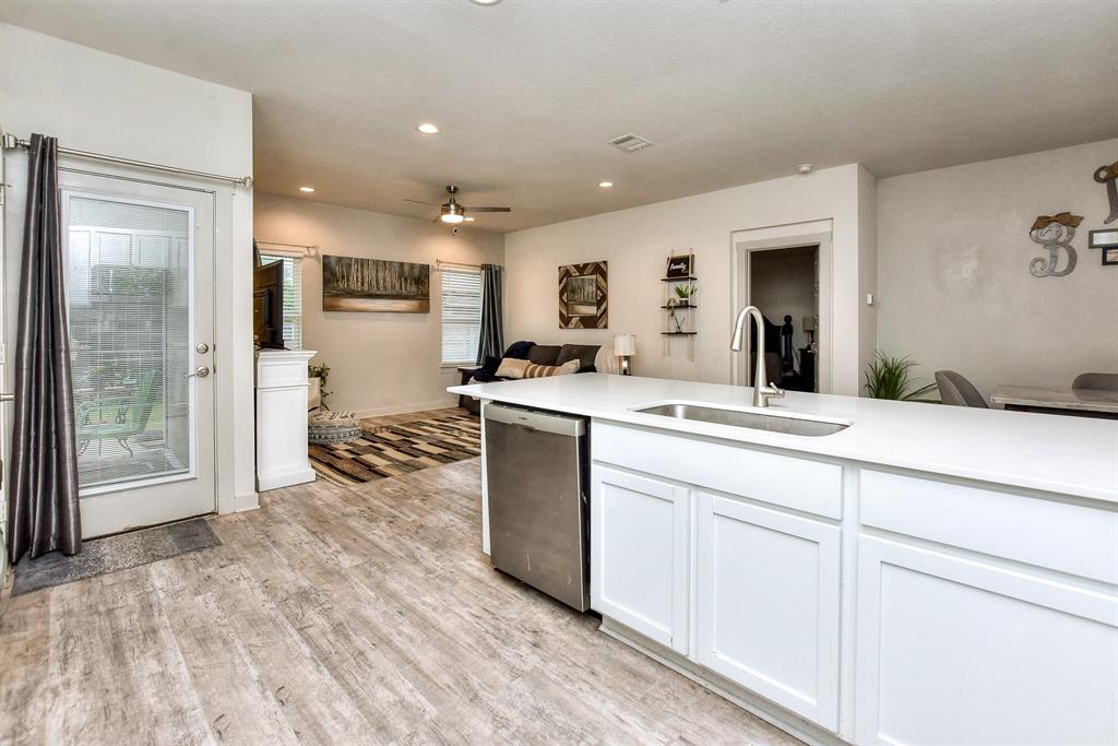 305 Deserti RD