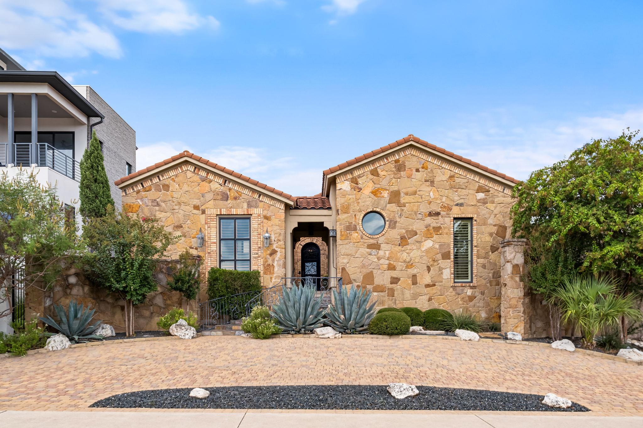 12912 Luna Montana Way S Austin TX