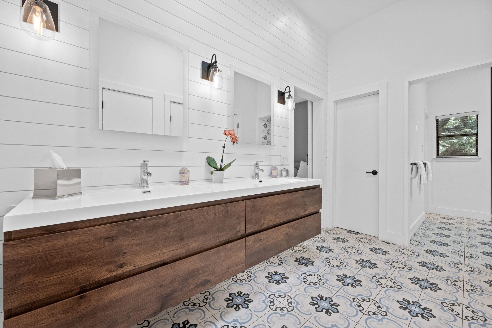 1305 Shannon Oaks Trl. TRL
