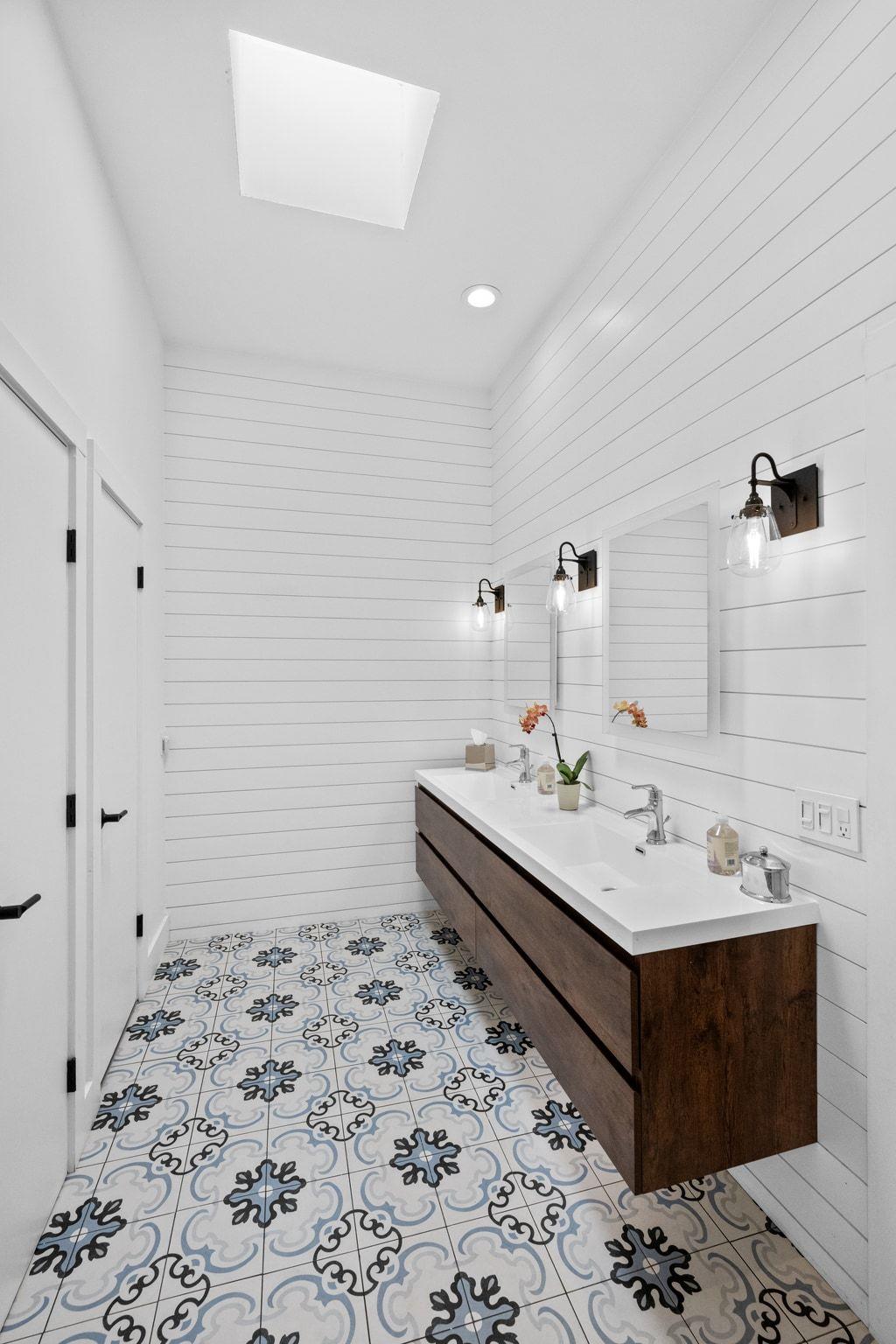 1305 Shannon Oaks Trl