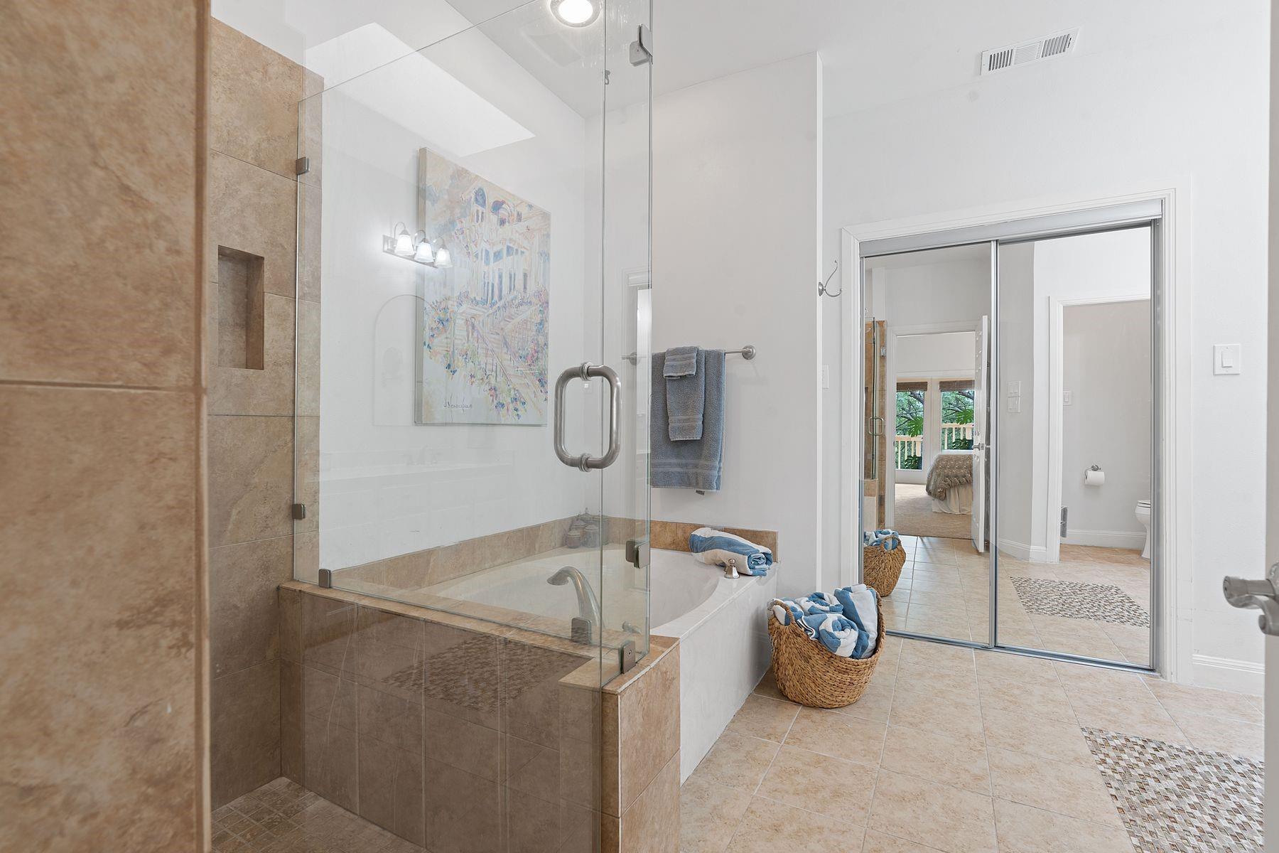 2203 Onion Creek PKWY # 11