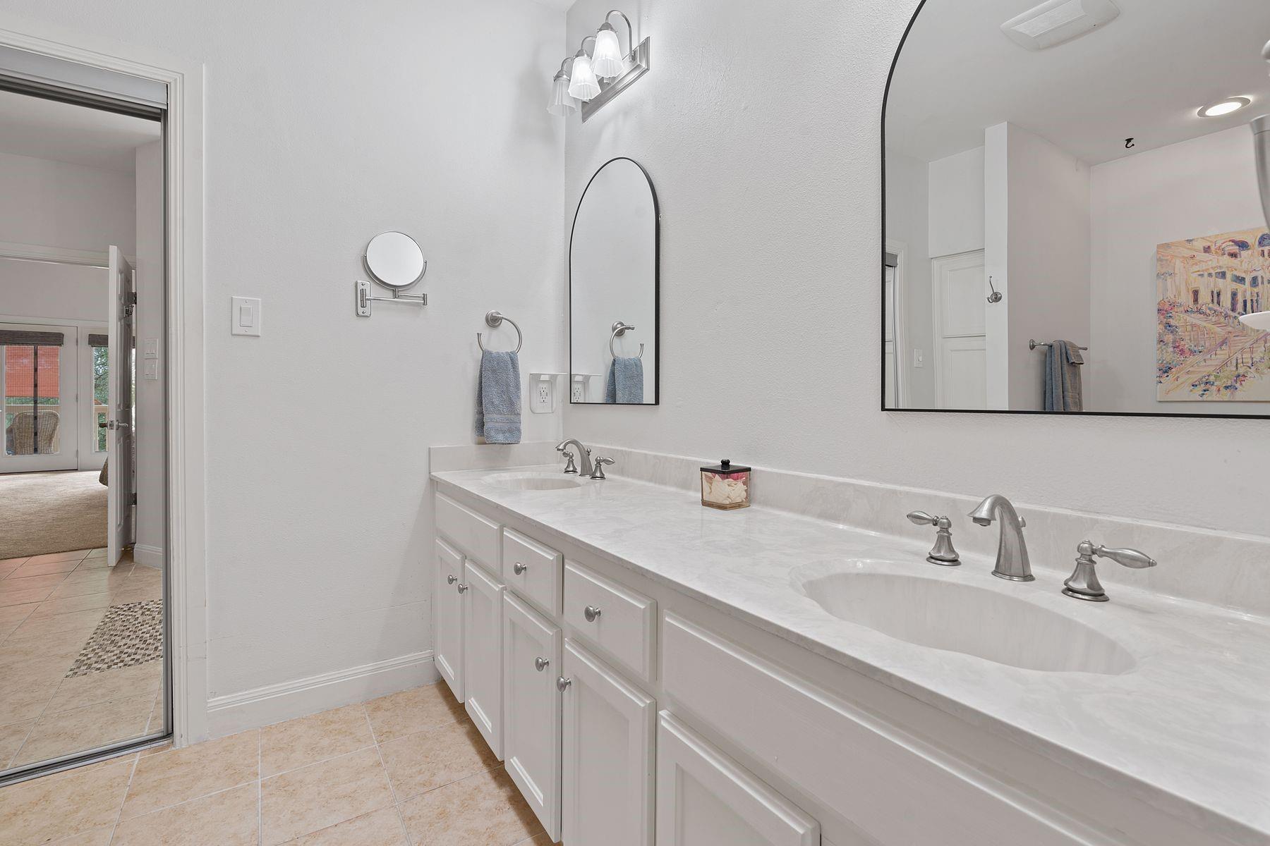 2203 Onion Creek PKWY # 11