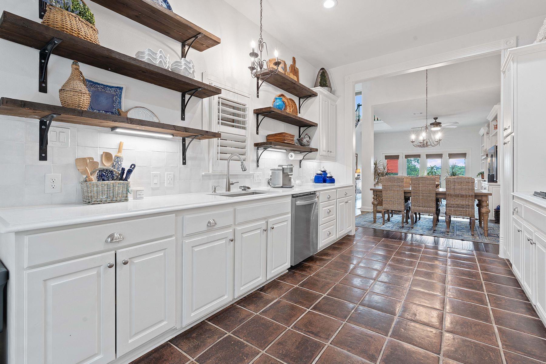 2203 Onion Creek PKWY # 11