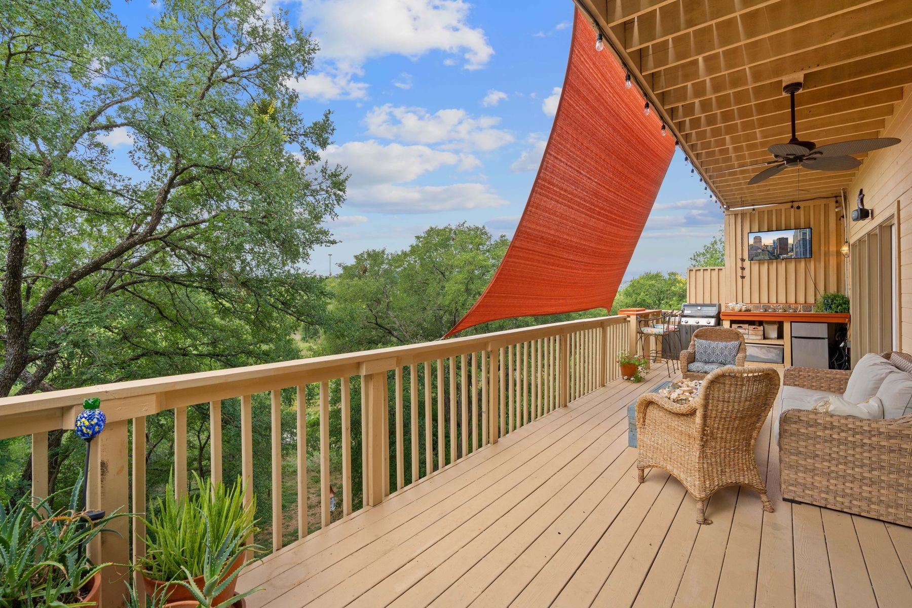 2203 Onion Creek PKWY # 11