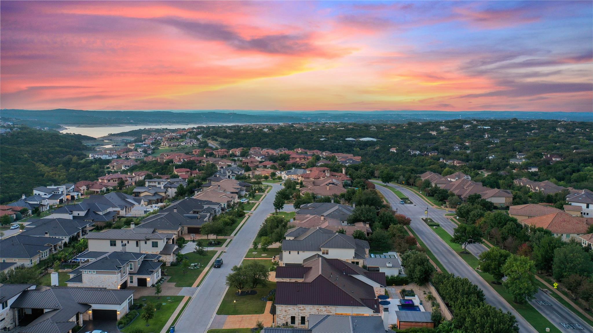 107 Bisset CT