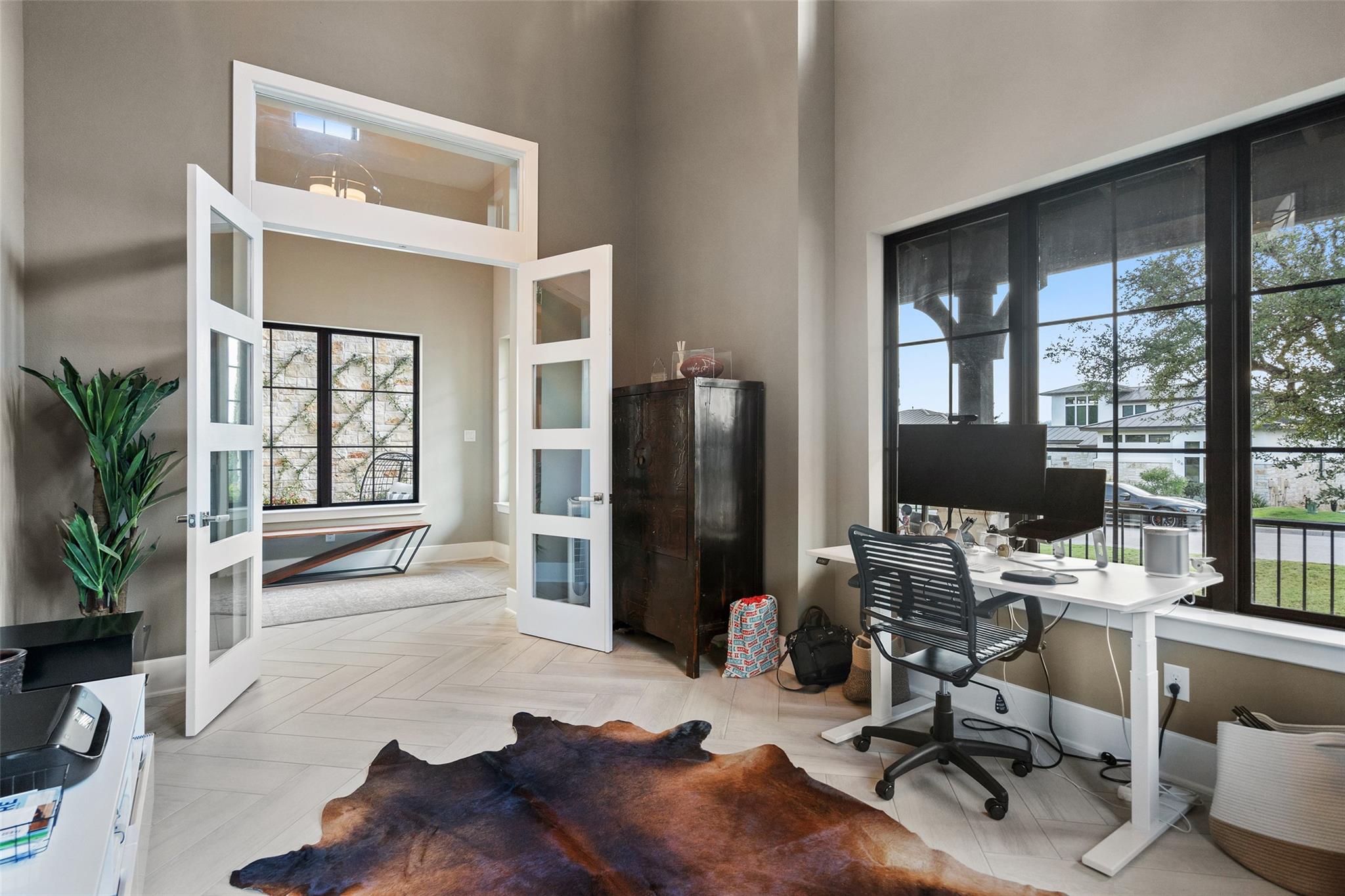 107 Bisset CT