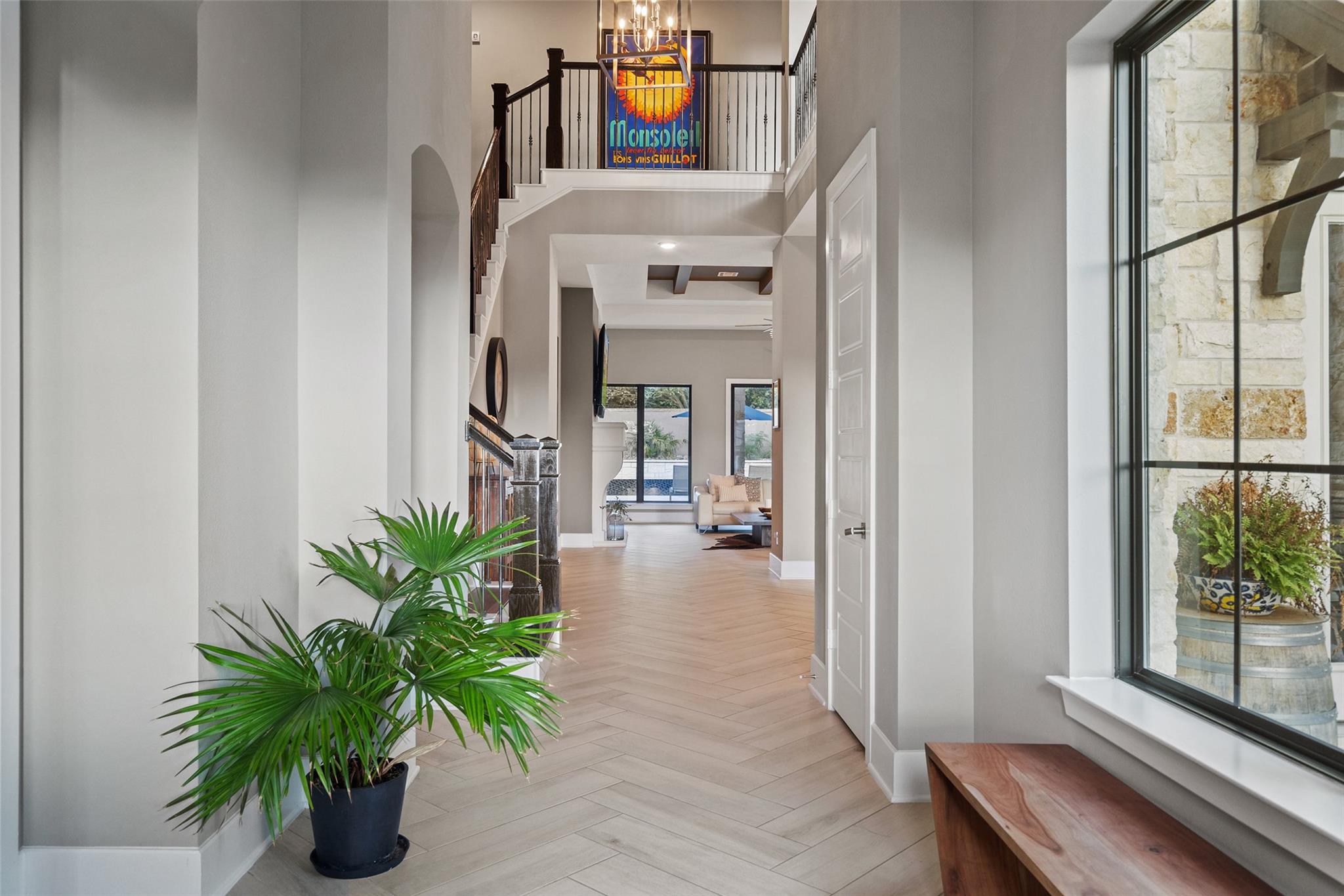 107 Bisset CT
