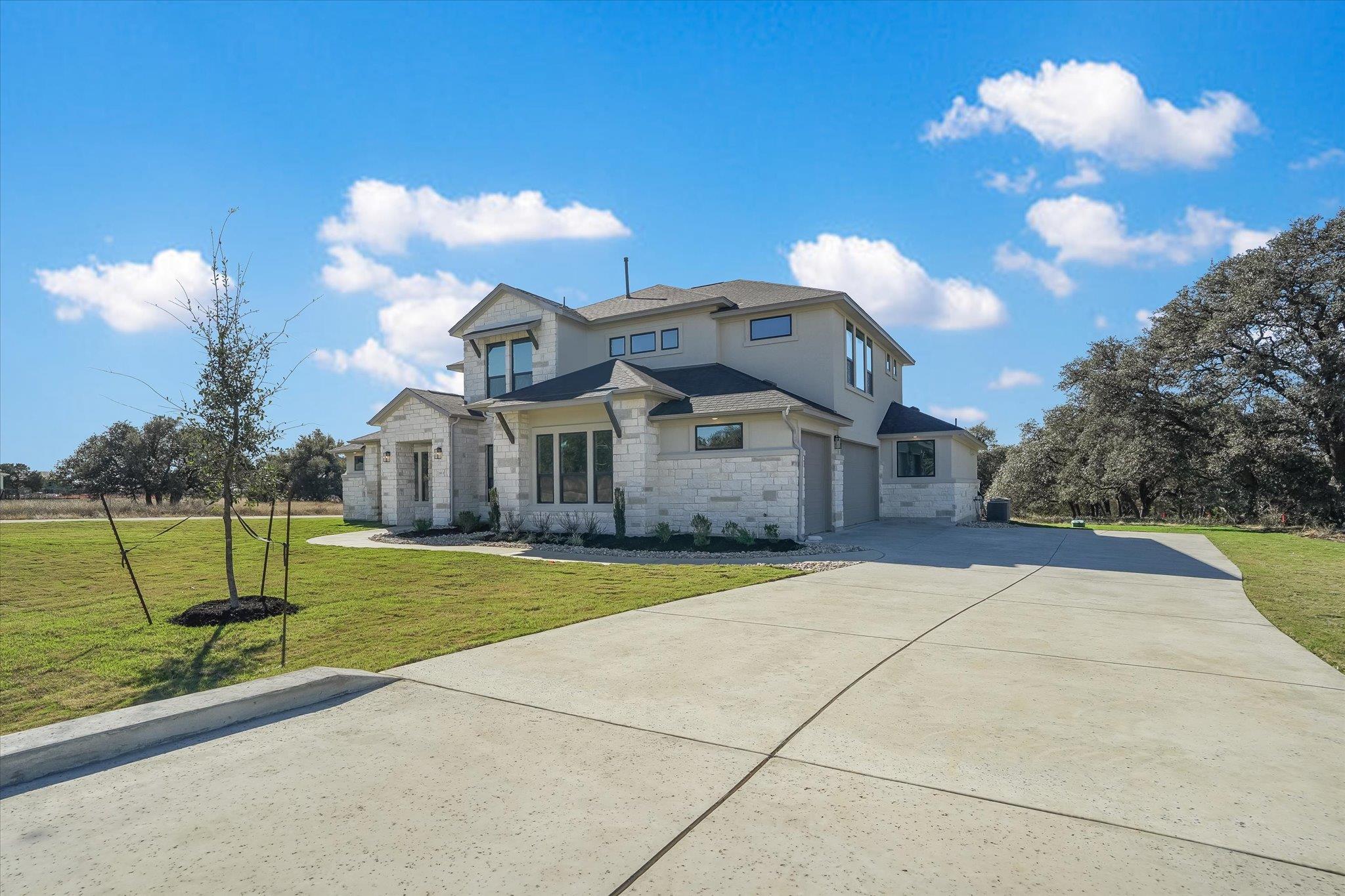 2813 Pale Branch DR