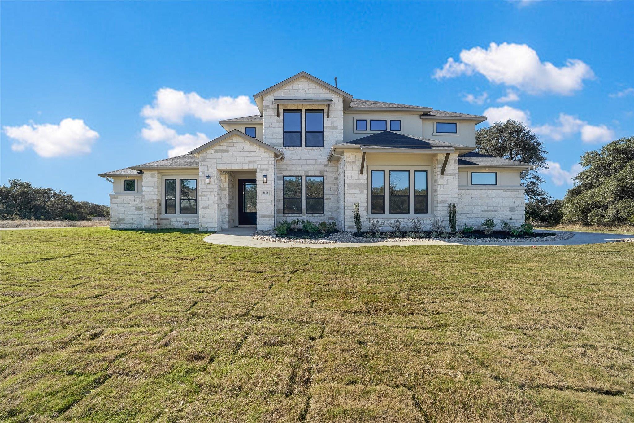 2813 Pale Branch DR