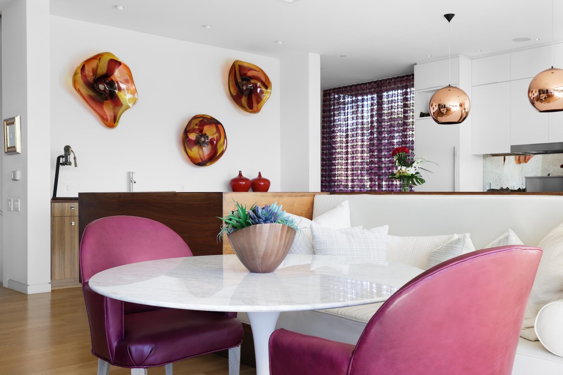 4607 Laurel Canyon DR