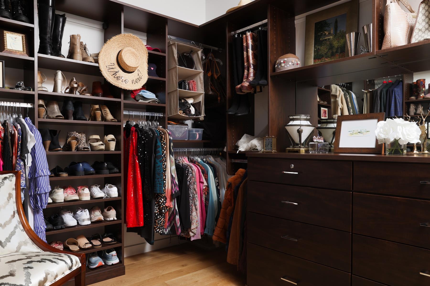 4607 Laurel Canyon DR