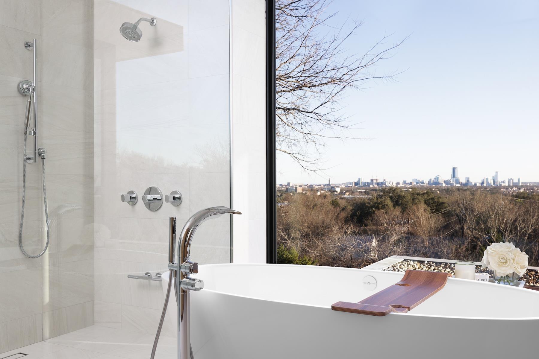 4607 Laurel Canyon DR