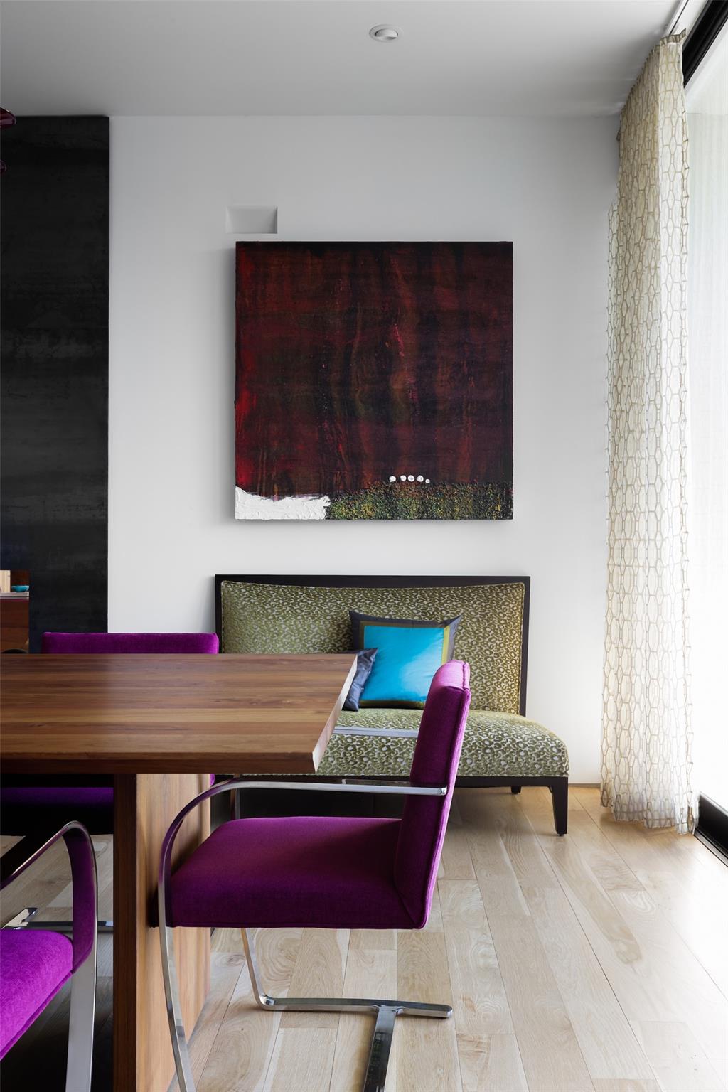 4607 Laurel Canyon DR