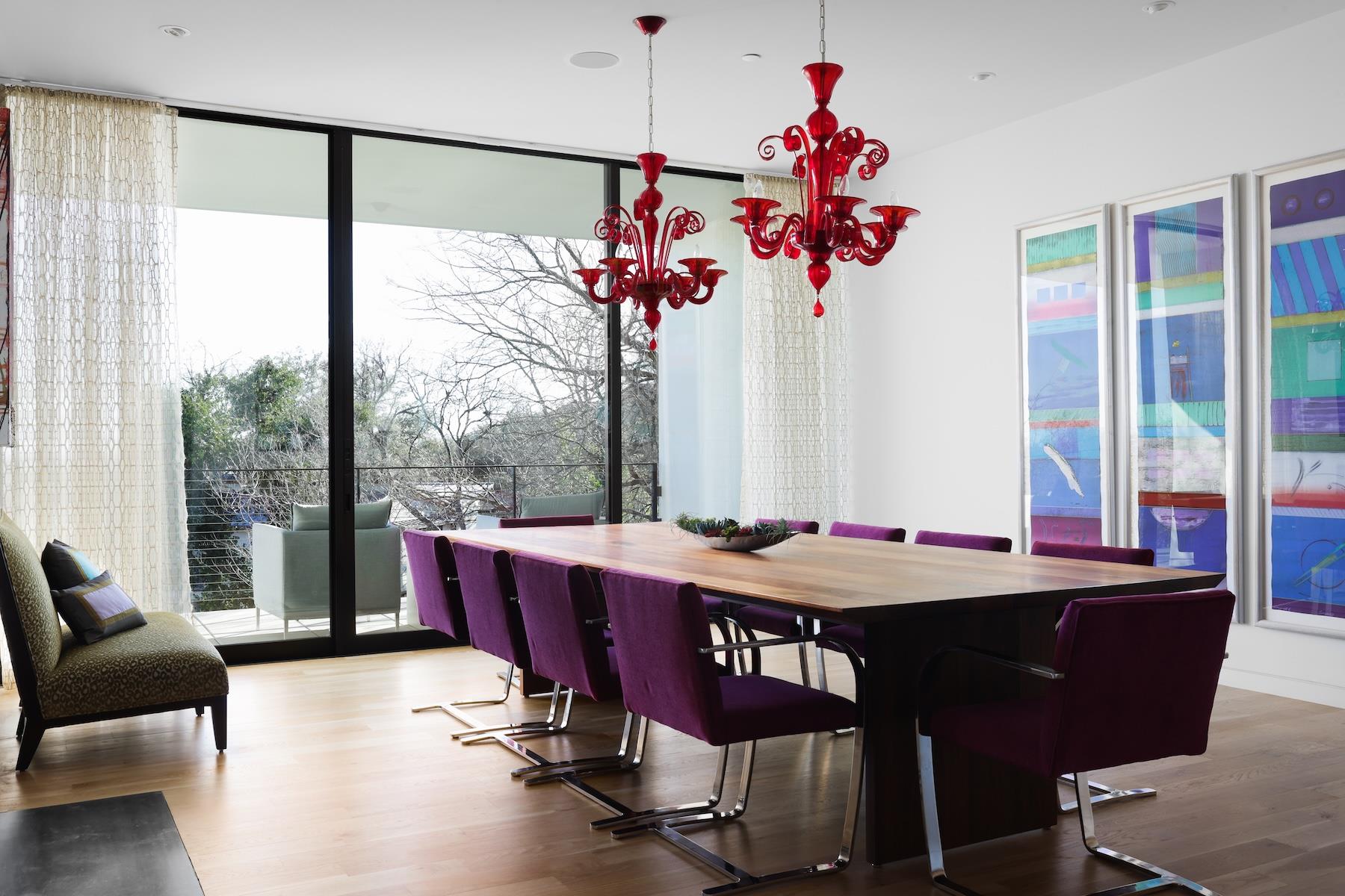 4607 Laurel Canyon DR