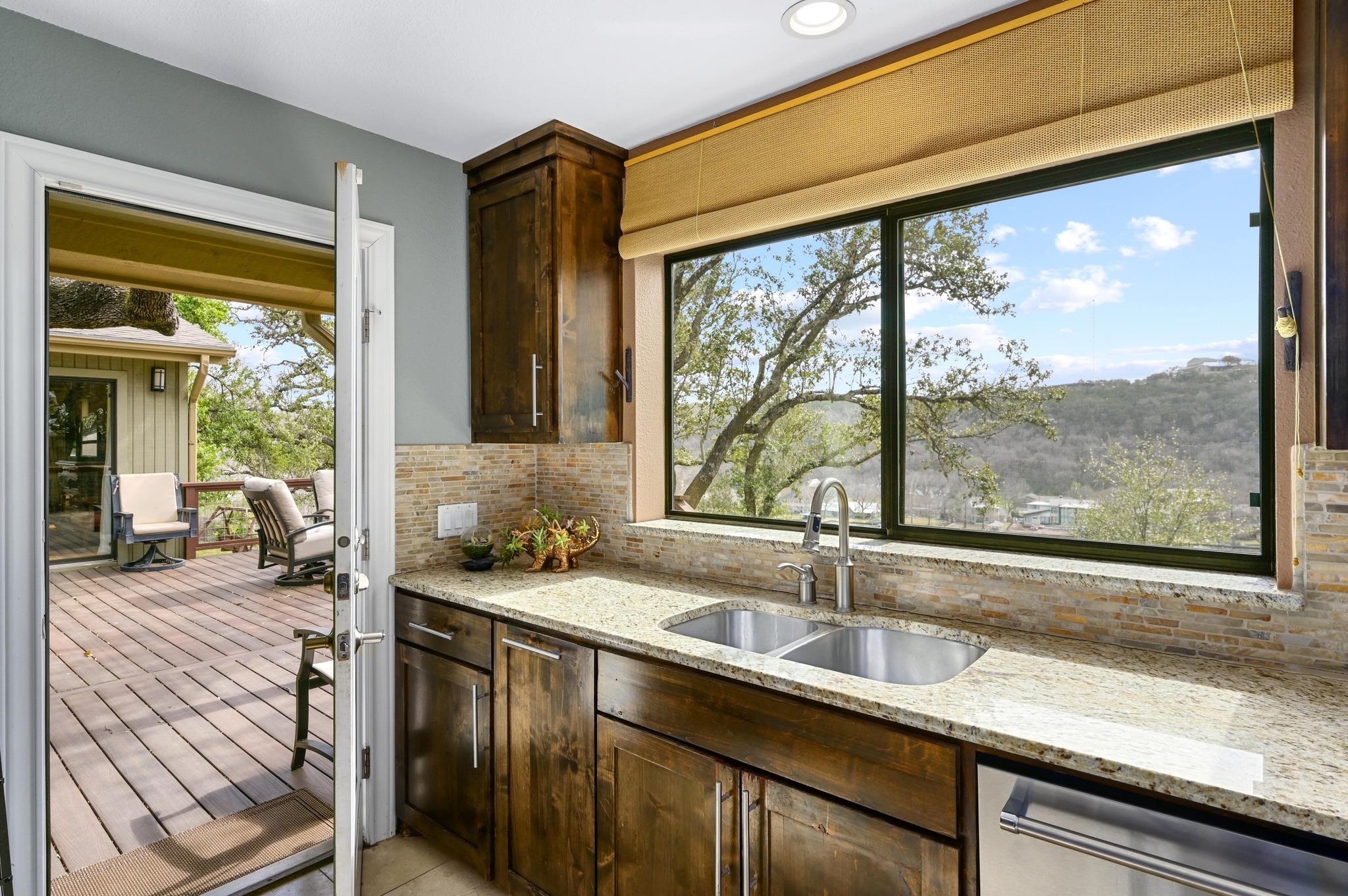 3004 Patio Cir