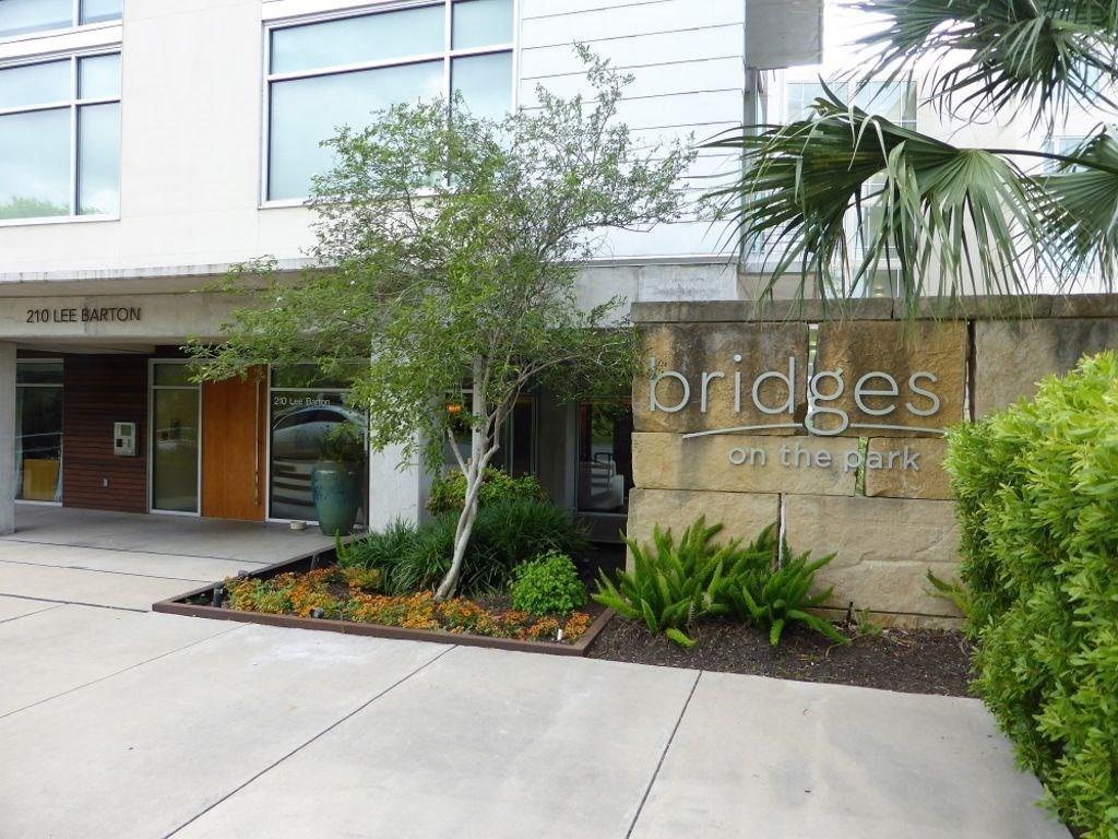 210 Lee Barton DR # 201