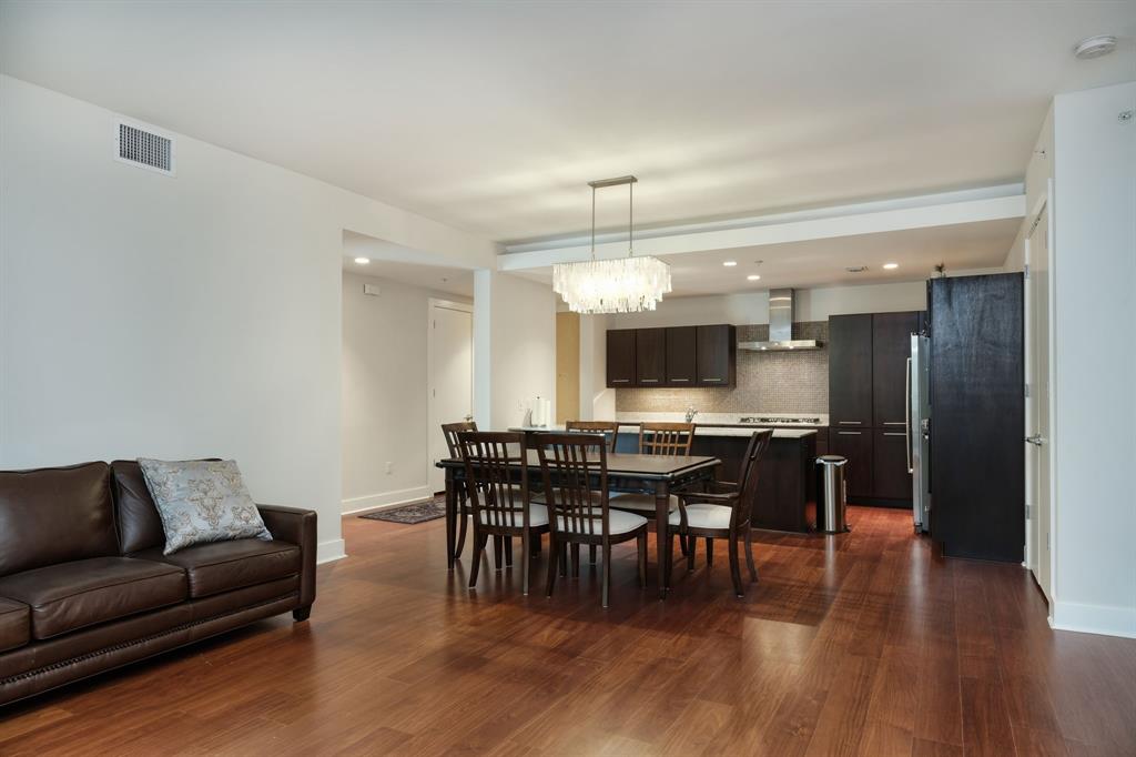 210 Lee Barton DR # 201