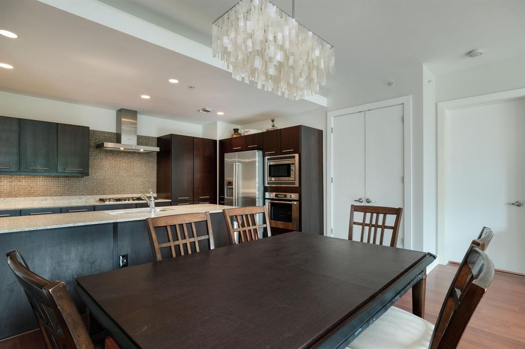 210 Lee Barton DR # 201