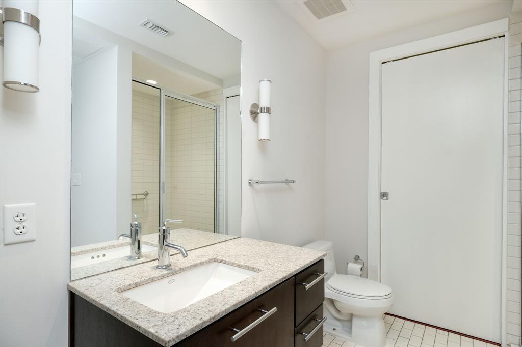 210 Lee Barton DR # 201