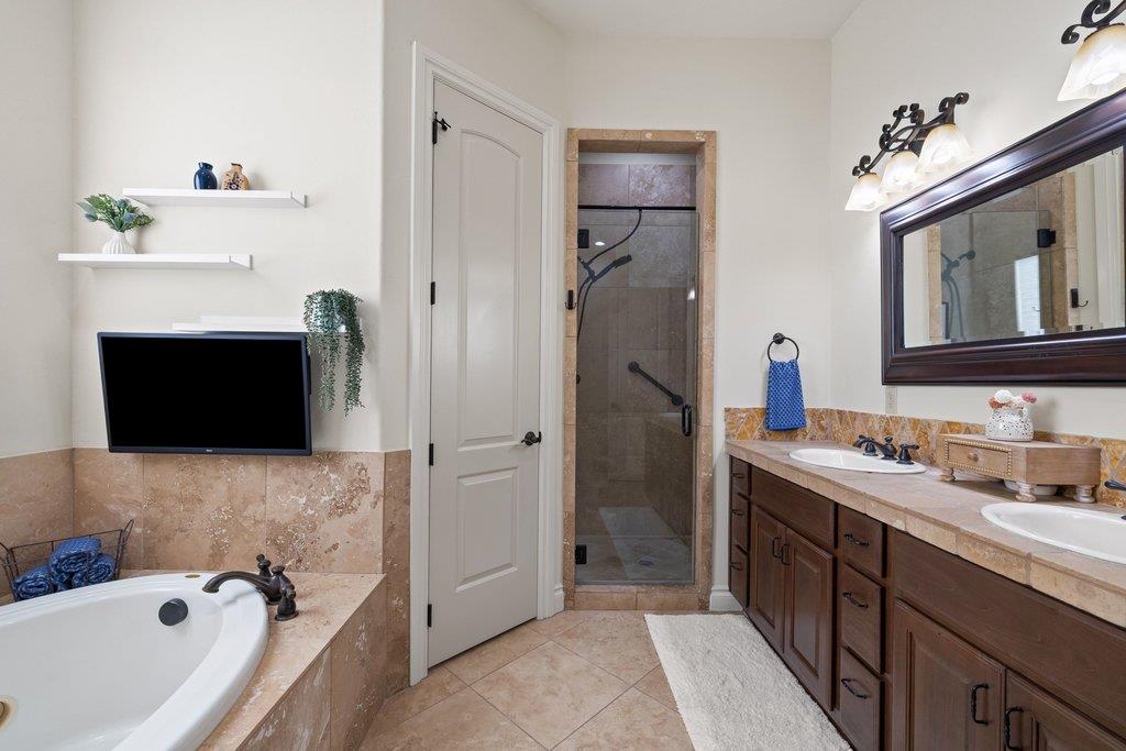 502 Hummingbird LN # 1