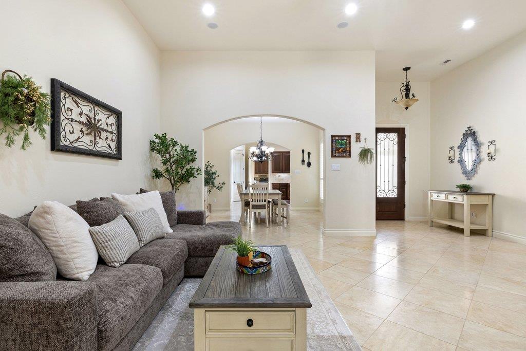 502 Hummingbird LN # 1