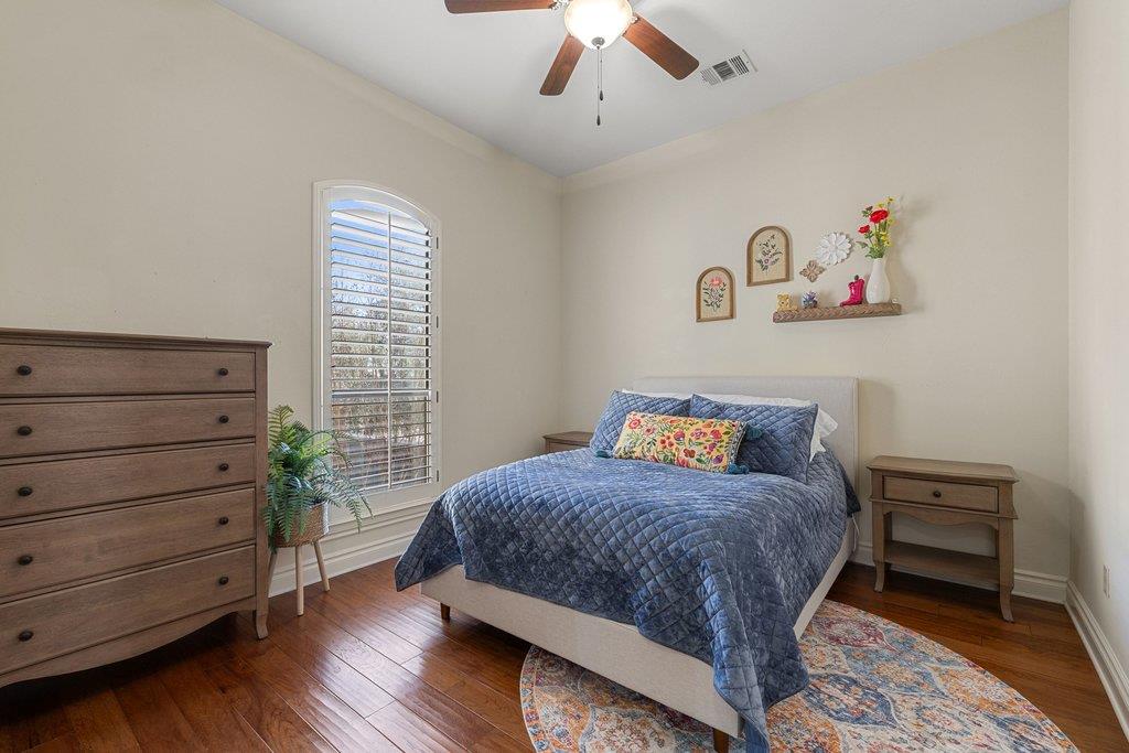 502 Hummingbird LN # 1