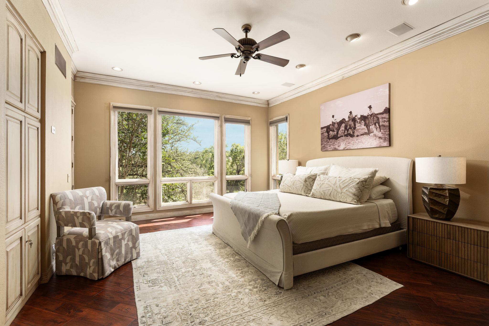 2305 Barton Creek BLVD # 29