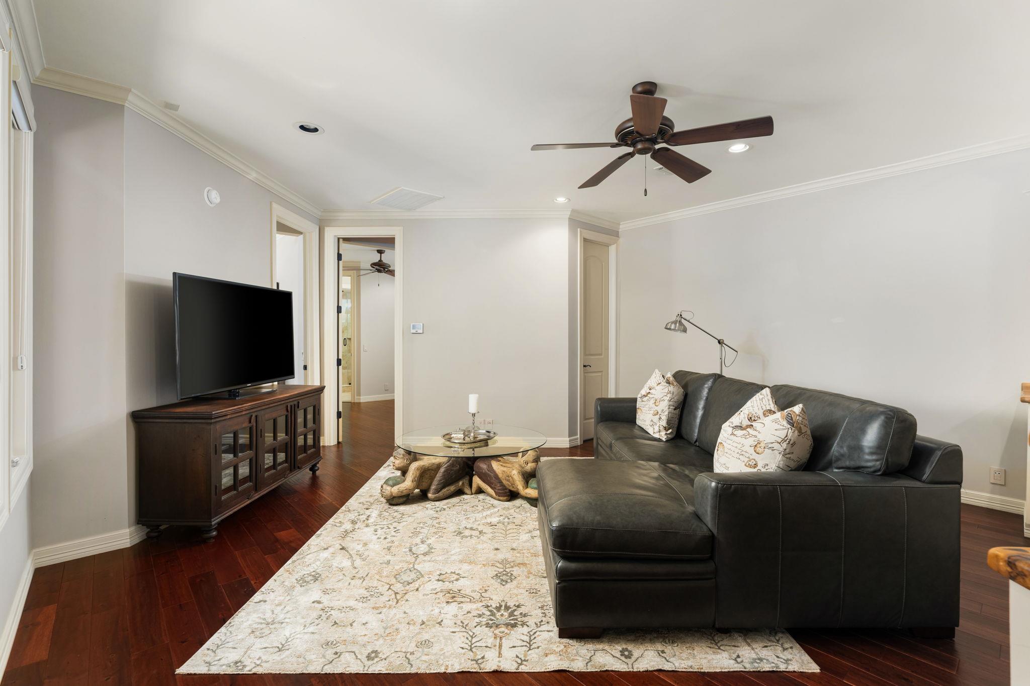 2305 Barton Creek BLVD # 29
