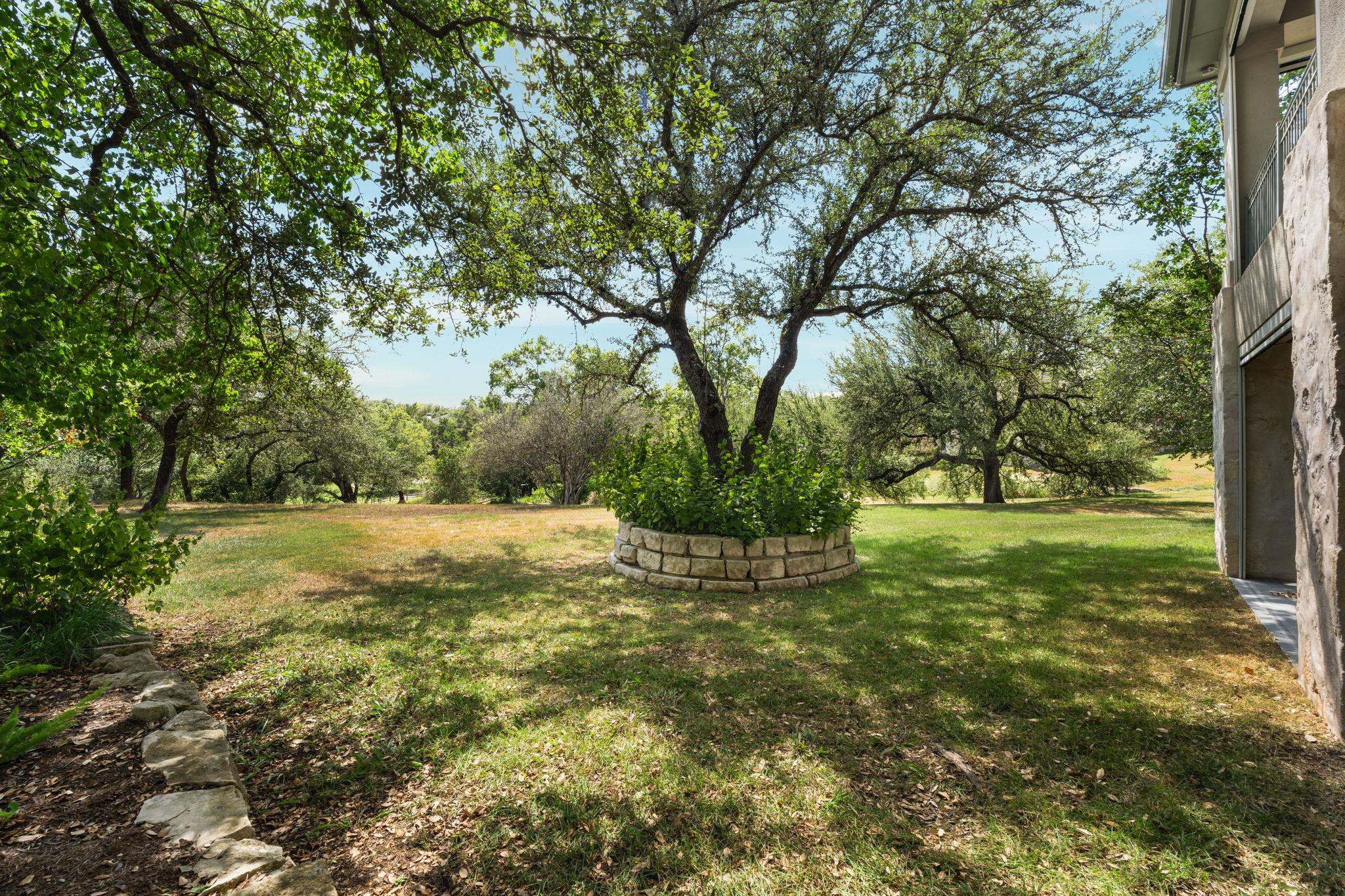2305 Barton Creek BLVD # 29