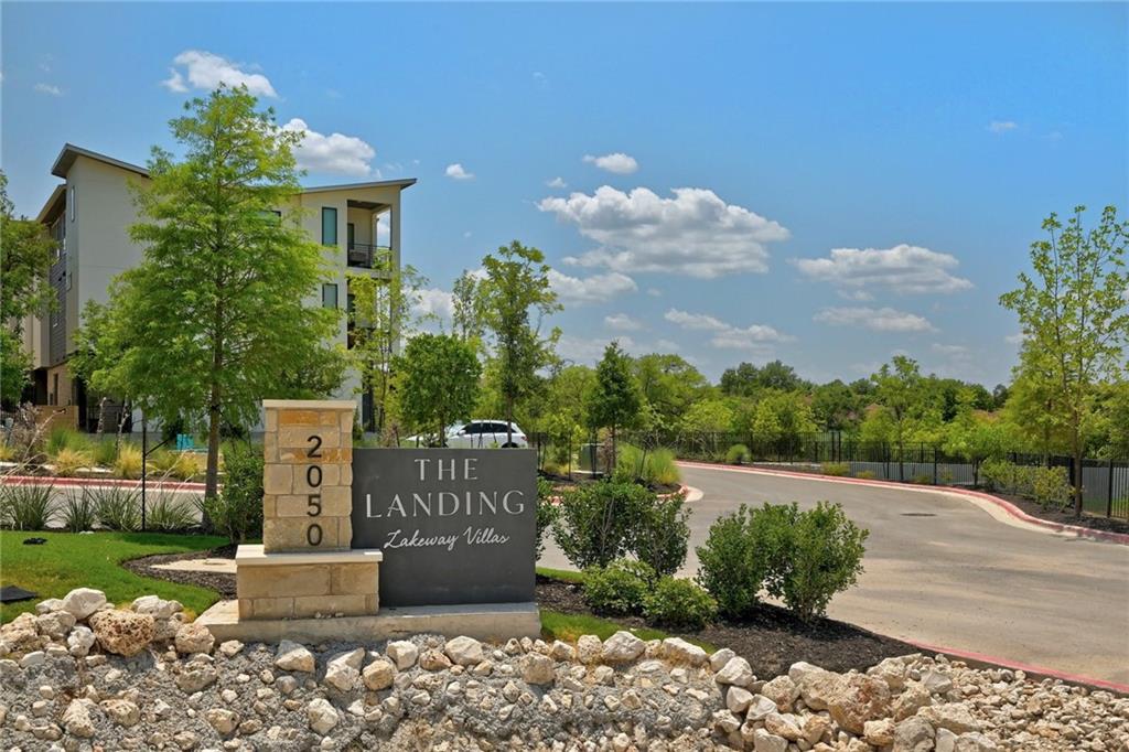 2050 Lohmans Spur RD # 203